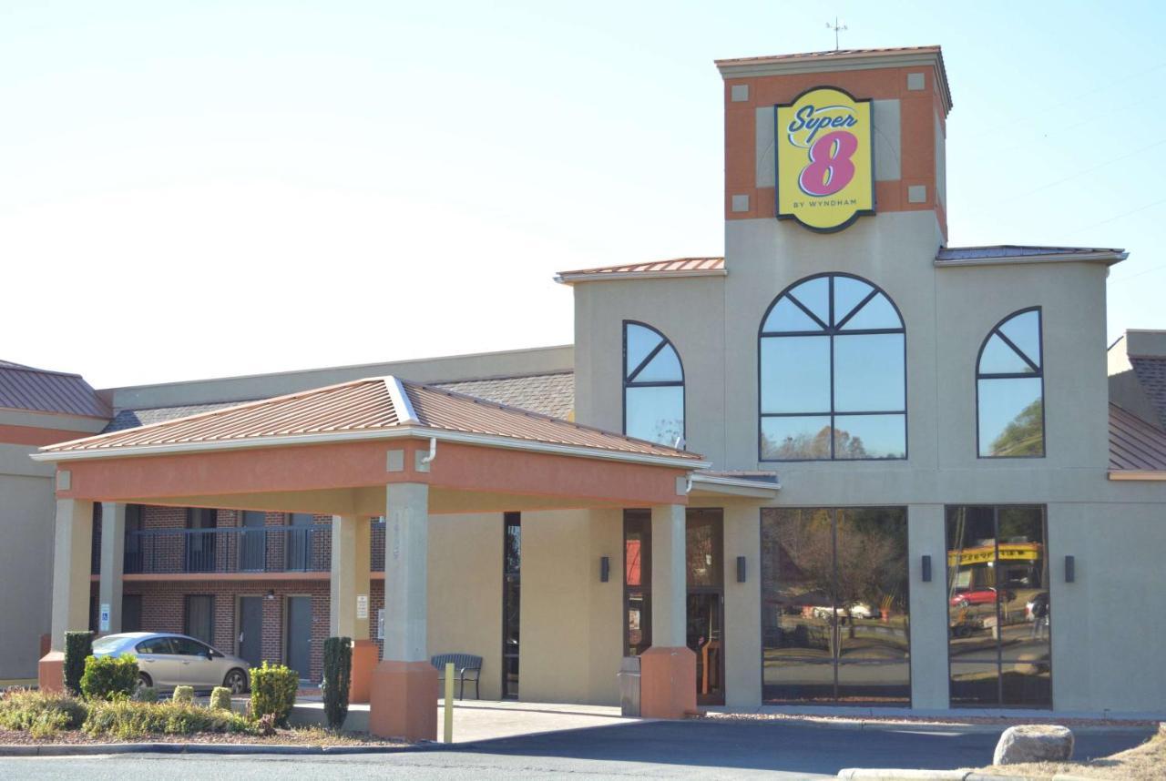 Super 8 By Wyndham Huntersville/Charlotte Area Экстерьер фото